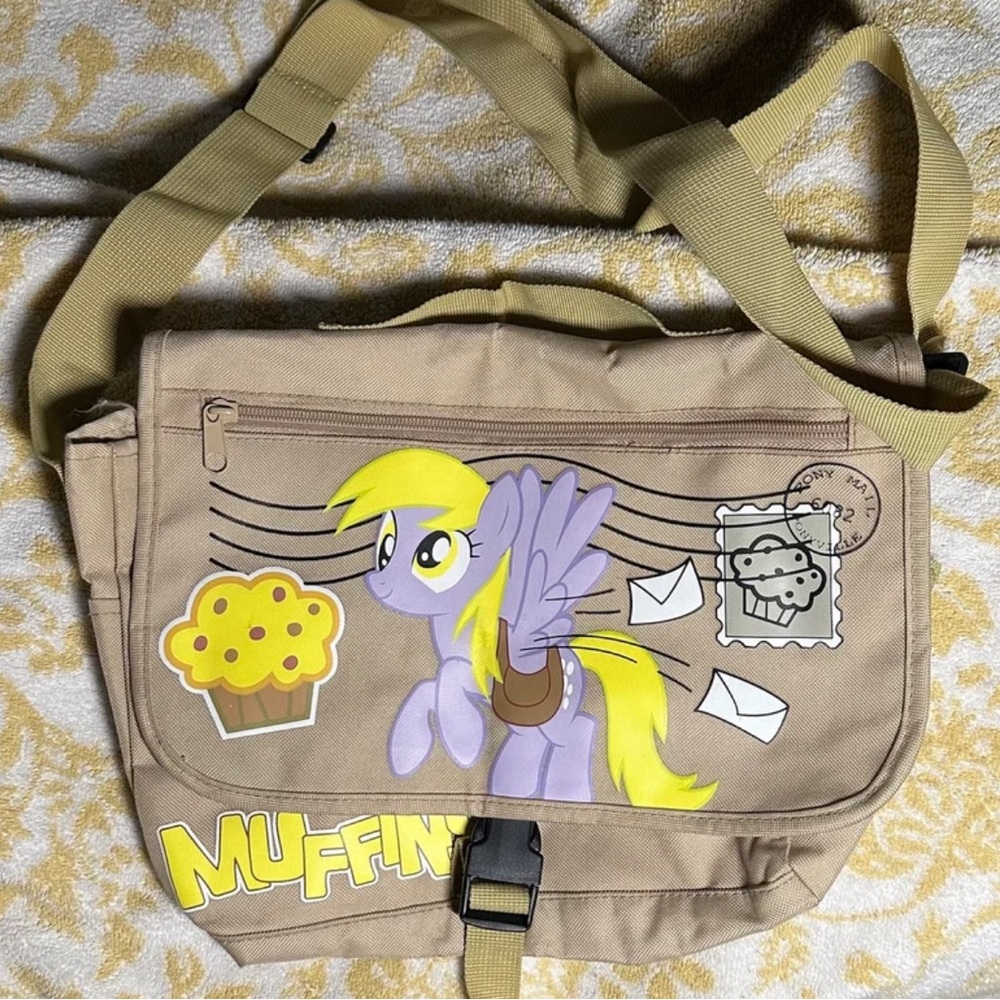 iso any derpy hooves messenger there are multiple i am fine with any of them